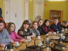Studenci z Tarnopola na spotkaniu z zastępcą prezydenta Konradem Sikorą.