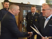 Spotkanie policjantów z prezydentem Jeleniej Góry Jerzym Łużniakiem.